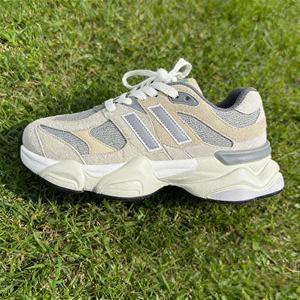 Zapatillas Deportivas Unisex 9060 al por Mayor, Diseño de Plataforma con Amortiguación, Ligeras para Correr y Entrenar al Aire Libre - Product Image 1