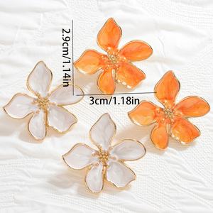 Maatwerk Retro Elegante Bloem Oorbellen Gepersonaliseerde Vakantie Feest Bloem Oorbellen Dames Modieuze Accessoires - Product Image 6