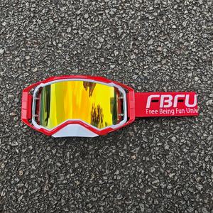 Lunettes de moto transparentes anti-vent et anti-poussière avec logo personnalisé, anti-buée, UV400, motocross MX, réglables, légères, pour le cyclisme et les sports - Product Image 4