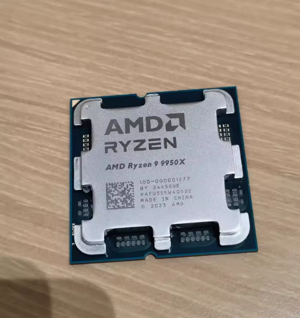 R9 9950X AMD Granite Ridge 16-Core 4.3 GHz CPU New 9950X for Desktop Applications
