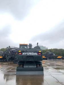 Excavadora de Ruedas Hyundai HW155 de 15 Toneladas de Fábrica China con Motor Potente para el Mercado Comercial, Componentes Principales Incluyen Motor y Engranajes - Product Image 3