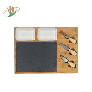 Tabla de queso de bambú sólido, totalmente natural, con cuchillos - Product Image 4