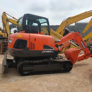 Excavadora Usada Doosan DX 60 Mini de 6 Toneladas, Modelo DX60-9c de Segunda Mano con Motor, Caja de Cambios, Bomba de Engranajes y PLC en Venta - Product Image 2