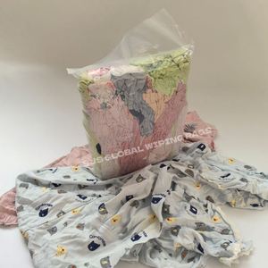 Trapos de limpieza de camisetas de color claro, 100% algodón, reciclados, para limpieza. - Product Image 1