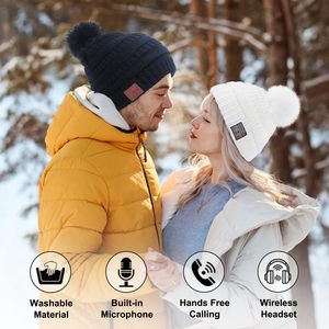 Bonnet d'hiver pour cadeaux de Noël, <span class=keywords><strong>casque</strong></span> audio Bluetooth sans fil <span class=keywords><strong>avec</strong></span> <span class=keywords><strong>micro</strong></span>, idéal pour le sport en extérieur, chaud et doux, protège du froid - Product Image 2