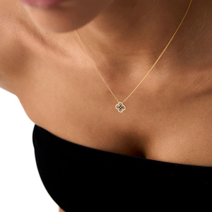 สร้อยคอผู้หญิง จี้รูปดอกไม้ ประดับเพชรเซอร์โคเนีย ใส่ได้ทุกวัน - Product Image 1