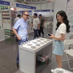 Bolas de acero inoxidable 304/316 1mm 2mm 3mm 4mm <span class=keywords><strong>5mm</strong></span> 6mm 8mm 10mm 12,7mm 1 \/<span class=keywords><strong>2</strong></span> pulgadas bolas de metal de precisión para rodamiento de bicicleta - Product Image 4