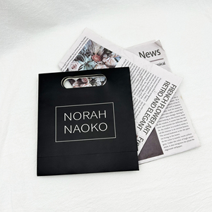 Vẻ Đẹp Tùy Chỉnh Logo In Chết Cắt Xử Lý Màu Đen Sang Trọng Mua Sắm Quà Tặng Thiết Kế Đầy Màu Sắc Mỹ Phẩm Bao Bì Ưa Thích Túi Giấy - Product Image 3