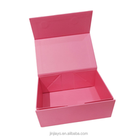Boîte d'emballage cadeau en carton magnétique pliable rose de luxe imprimé de logo personnalisé revêtement UV et gaufrage pour chaussettes et fourrure
