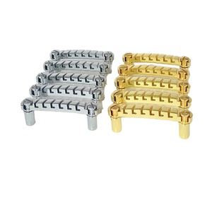 Amplificador <span class=keywords><strong>de</strong></span> puente <span class=keywords><strong>de</strong></span> guitarra <span class=keywords><strong>de</strong></span> sarga ajustable <span class=keywords><strong>de</strong></span> 10,4mm Split <span class=keywords><strong>Jazz</strong></span> LP Ajuste <span class=keywords><strong>de</strong></span> cuerda independiente Accesorios <span class=keywords><strong>de</strong></span> metal Tipo colgante - Product Image 2