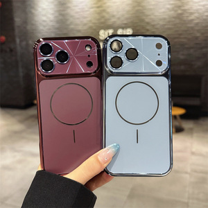 Étui de téléphone magnétique à chargement sans fil avec protection intégrale et lentille électroplaquée de luxe pour iPhone 18 Pro Max 14 15 16 17 Pro - Product Image 1