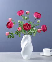 Buket Bunga Dekoratif Realistis Buatan dengan Sentuhan Asli 3 Kepala Ranunculus untuk Dekorasi Rumah, Pernikahan, Kantor, dan Centerpiece Meja