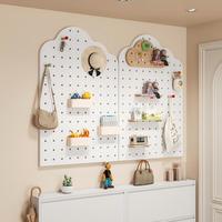 Panneau de rangement mural multifonctionnel en bois sur mesure pour l'organisation de la maison