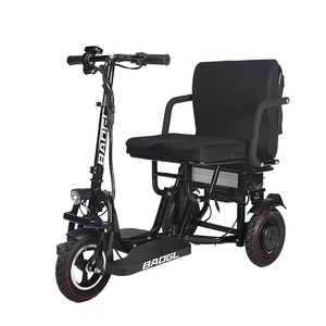Tricycle Scooter Électrique Léger pour Personnes Âgées avec Cadre en Aluminium, Batterie au Lithium et Écran LCD pour Sports de Plein Air - Product Image 2
