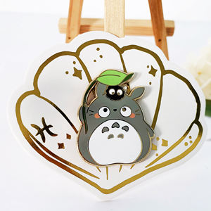 Металлический значок, новый дизайн, мягкая эмаль, цвет розовое золото с блестками, на заказ, футбольные эмалевые значки, значки-сердца, жесткие значки для лацкана с картонной подложкой - Product Image 1