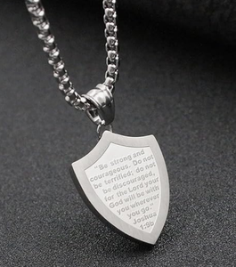 Nouveauté : pendentif en acier inoxydable pour homme, croix, bouclier, armure <span class=keywords><strong>de</strong></span> Dieu, gravé d'un verset biblique, résistant à la décoloration, bijoux <span class=keywords><strong>de</strong></span> foi, vente en gros - Product Image 3