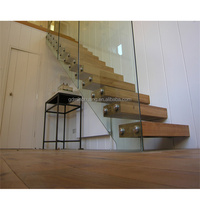 Escalier flottant droit en chêne blanc américain avec marches lumineuses LED, rampe en verre, escalier intérieur