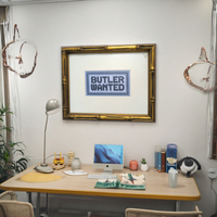 Cadre photo en point de croix « Butler Wanted » pour décoration d'intérieur originale et créative