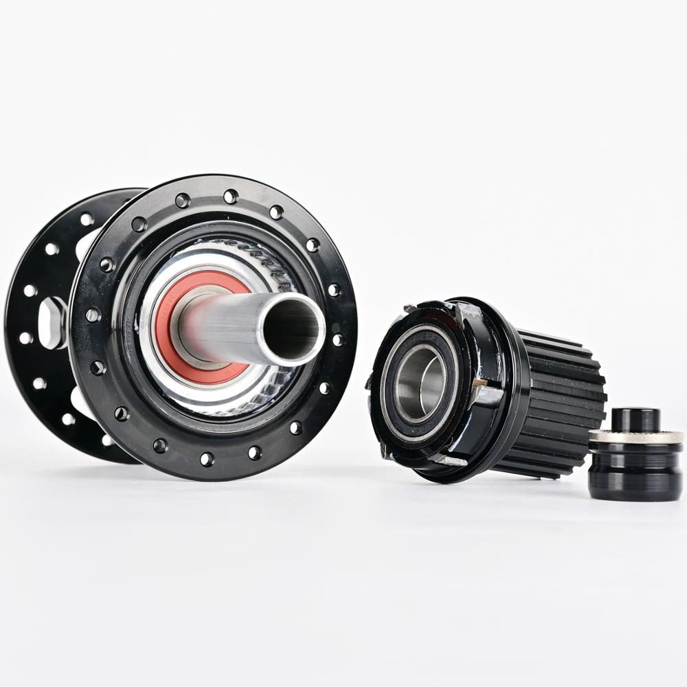 Koozer XM490 Mountain Bike Disc Brake Hub Cubes 6 Palws