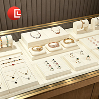 Présentoirs et plateaux pour bijoux, support de présentation pour bagues, colliers, boucles d'oreilles et bracelets, organisateur de vitrine de comptoir pour diffusion en direct