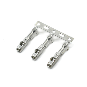 Connecteur électrique de voiture personnalisé professionnel d'usine borne de <span class=keywords><strong>batterie</strong></span> de voiture - Product Image 1