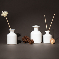 Diffuseur de roseaux en gros, blanc, 50 ml, 100 ml, 150 ml, flacon vide de luxe pour huile aromatique avec bouchon en liège