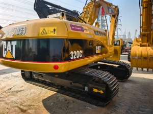 Excavadora Hidráulica CAT 320CL de 20 Toneladas Usada para Proyectos de Construcción - Product Image 3