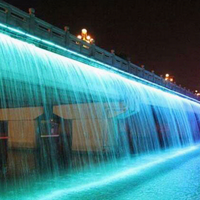 Cascada Decorativa Profesional de Acero Inoxidable para Exteriores con Iluminación LED DMX512
