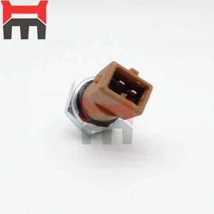 Sensor de Presión de Aceite JCB 701/41700 701-41700 70141700 para Retroexcavadora 3CX 3DX - Product Image 4
