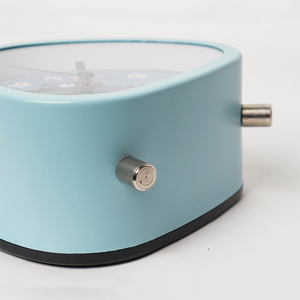 Phim Hoạt Hình Tam Giác Ánh Sáng Ban Đêm Đồng Hồ Báo Thức Trang Trí Nội Thất Im Lặng Chuông Thời Trang Cho Phòng Ngủ Bàn Đồng Hồ - Product Image 4