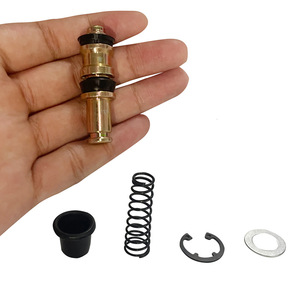 ชุดซ่อมเบรกมอเตอร์ไซค์ Mochi ขนาด 14 มม. ชุดปั๊มไฮดรอลิกด้านบน ซีลน้ำมัน ก้านดัน ฝาครอบกันฝุ่น แบบยูนิเวอร์แซล - Product Image 3