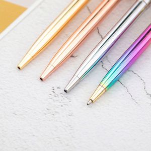 Stylos à bille rétractables personnalisés, en métal pour les entreprises, le bureau et les cadeaux, encre noire moyenne 1,0 mm, couleurs arc-en-ciel - Product Image 3