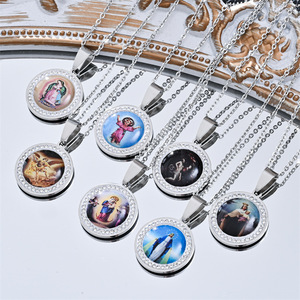 Collar con Colgante de San José, Jesús, <span class=keywords><strong>Padre</strong></span> Santo, Virgen María, <span class=keywords><strong>Ángel</strong></span>, Cristiano, Católico, de Acero Inoxidable con Circonita Impermeable - Product Image 1