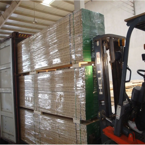 Contreplaqué de pin <span class=keywords><strong>en</strong></span> <span class=keywords><strong>bois</strong></span> conforme d'OSHA <span class=keywords><strong>pour</strong></span> la planche de <span class=keywords><strong>coffrage</strong></span> d'échafaudage - Product Image 2