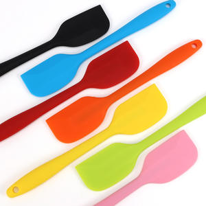 Spatule en silicone avec poignée intégrée personnalisée pour une utilisation en cuisine, coupe-pâte universelle, coupe-glace, coupe-gâteau, résistante à la chaleur, emballage en boîte - Product Image 2