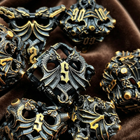 Ventes chaudes d'usine, dés à jouer polyédriques vintage en métal creux de 18 mm, jeu de dés complet personnalisé en laiton multi-faces, jeu de dés DND, marque LM