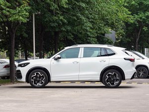 Auto SUV Usata Volkswagen Tiguan Molto Popolare a Basso Prezzo e Basso Chilometraggio dalla Cina - Product Image 3