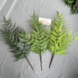 KEWEI 107 Planta de Helecho Artificial <span class=keywords><strong>Bonsai</strong></span> Goma Suave Hoja Persa Hierba Decoración de Pared 5 Tenedores Hojas de Helecho - Product Image 2