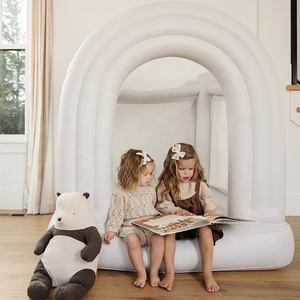 Castillo Inflable Pequeño Blanco para Niños, Mini Ciudad Arcoíris, Jumper Interior Silencioso, Castillo Hinchable para Niños - Product Image 1