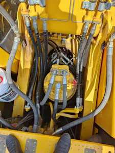 Pelleteuse d'occasion KOMATSU PC450-8 avec 45 tonnes Poids de fonctionnement Composants de base inclus moteur Boîte de vitesse Pompe à engrenages Roulement PLC - Product Image 5