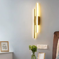 Lampu Dinding LED Panjang Gaya Nordic Light Luxury, Minimalis, untuk Kamar Tidur, Samping Tempat Tidur, Koridor, Lorong & Dinding Latar Belakang