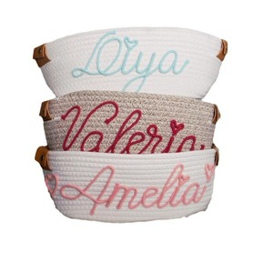 Cesta de regalo de tela navideña moderna personalizada, cesta de almacenamiento personalizada <span class=keywords><strong>para</strong></span> recién nacidos <span class=keywords><strong>para</strong></span> sala de estar, cesta de regalo de Navidad de un solo nivel - Product Image 5