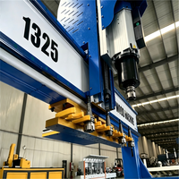 Routeur CNC ATC pour la découpe par nesting de meubles en bois et de portes d'armoires