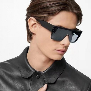 Nuevas Gafas de Sol Cuadradas de la Suerte UV400 de Moda con Montura Grande, Lentes Vintage para Mujer y Hombre, de Diseñador de Marca con Logo Personalizado y Degradado - Product Image 2