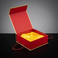 Boîte cadeau dorée personnalisée avec couvercle magnétique pour gâteaux de lune, en matériau laminé, forme conçue pour l'emballage cadeau