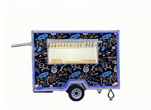 Sisig Filipino en plato caliente con carne de cerdo, orejas y cara de cerdo picadas, cebollas y calamansi. - Product Image 3