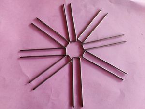 Dobladora <span class=keywords><strong>de</strong></span> alambre <span class=keywords><strong>de</strong></span> metal GST para clavos <span class=keywords><strong>de</strong></span> césped con alta velocidad - Product Image 5