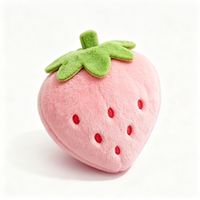 Sac de courses réutilisable personnalisé avec un porte-clés en peluche fraise mignon et un sac de courses pliable