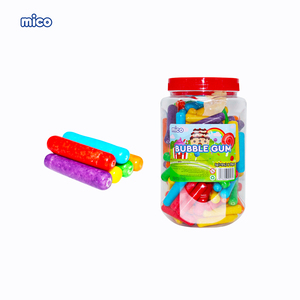 Bâtonnet de chewing-gum fruité FUN DEVIL STICK LONG BUBBLE GUM en boîte - Product Image 3