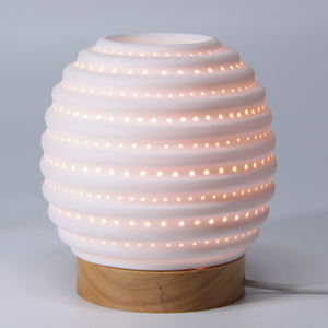 Nouveau Design, <span class=keywords><strong>brûleur</strong></span> de cire à bas prix, <span class=keywords><strong>brûleur</strong></span> de cire creuse électrique, lampes de parfum sculptées essentielles en céramique - Product Image 3